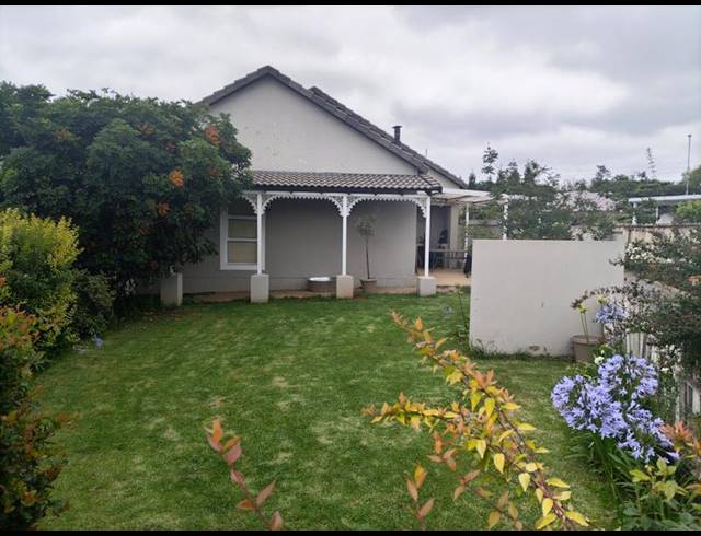 2 BEDROOM PROPERTY TO RENT IN OLYMPUS AH